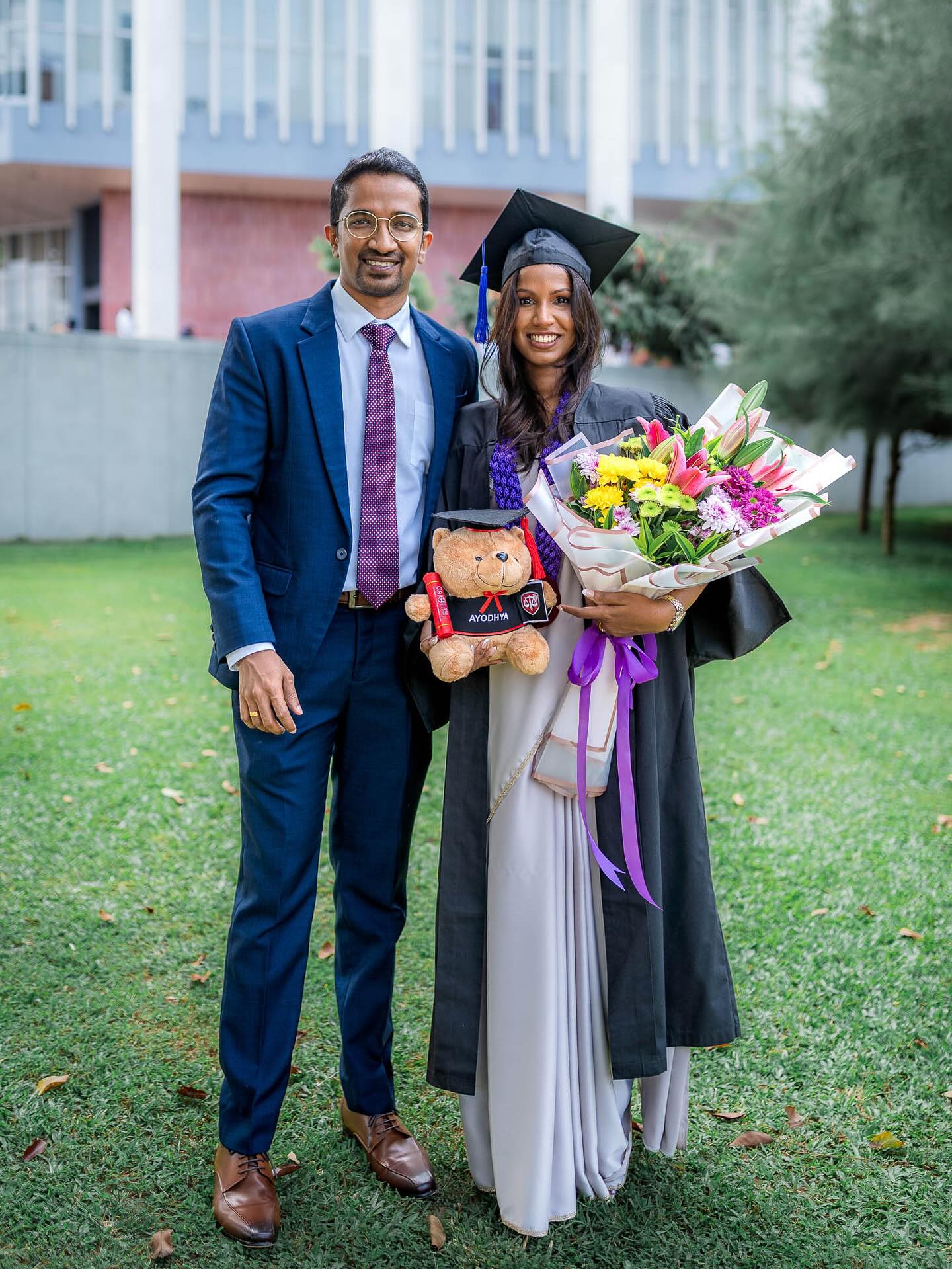 Graduation portrait photography with a loved one and gifts in Colombo, Sri Lanka